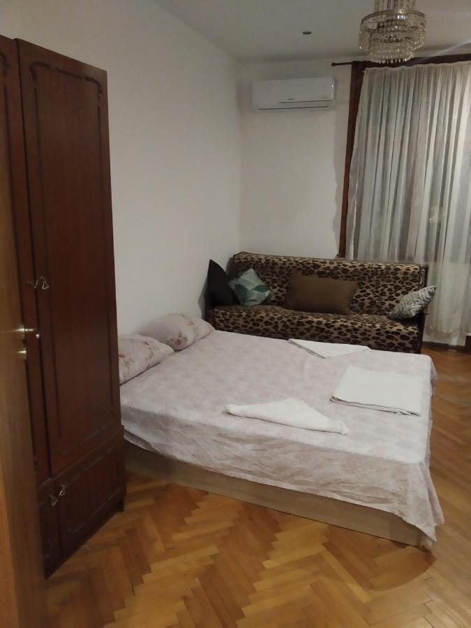 바르나 27 Юли 3 Бюджет 아파트 외부 사진